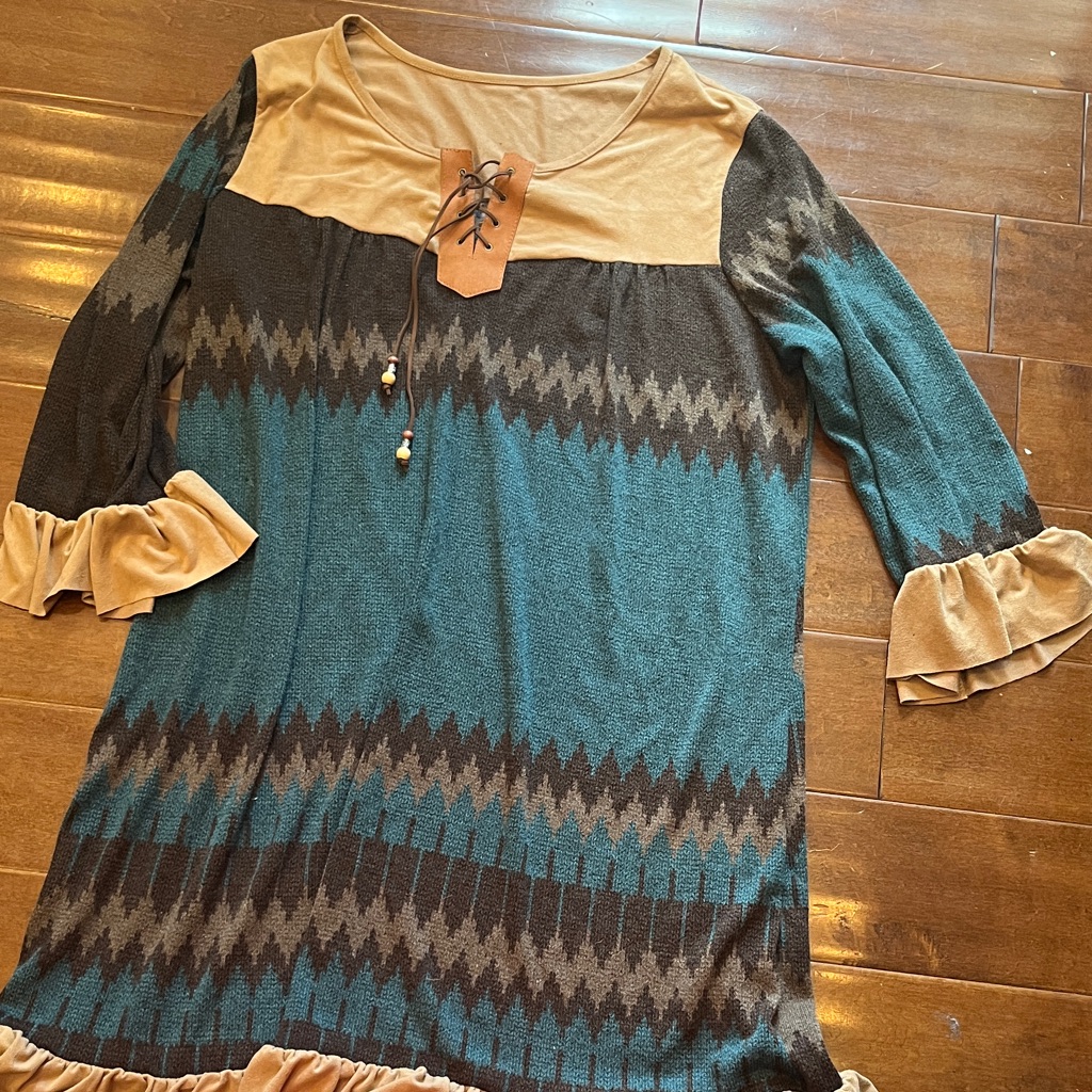Teal And Tan Patterned Ruffle-Sleeve Tunic Top